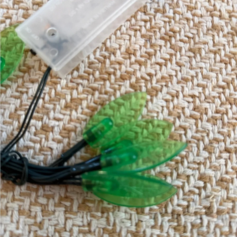 Green Leaf String Lights